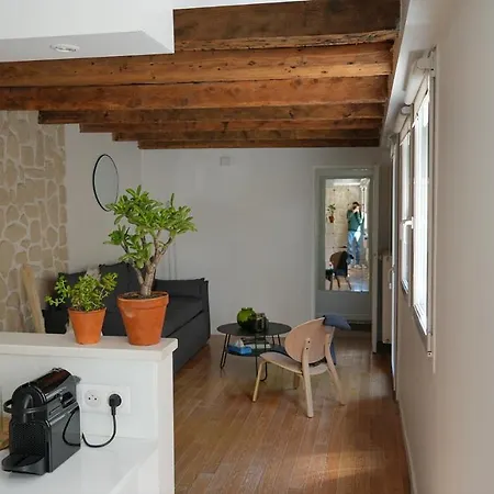 Maison De Avec Sa Cour Au Calme à 1min De La Pace Stanislas *