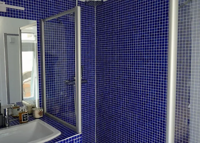 Maison De Avec Sa Cour Au Calme A 1min De La Pace Stanislas * Nancy