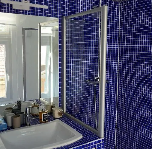 Maison De Avec Sa Cour Au Calme A 1min De La Pace Stanislas * Nancy